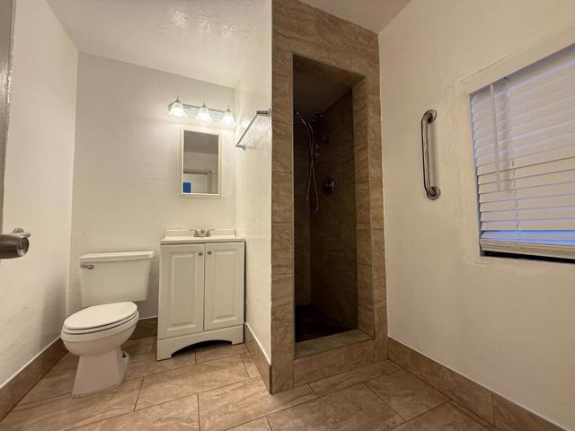 2433 San Pablo Avenue, Berkeley, CA 94702