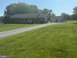 315 BENTONS PLEASURE RD, Chester, MD 21619