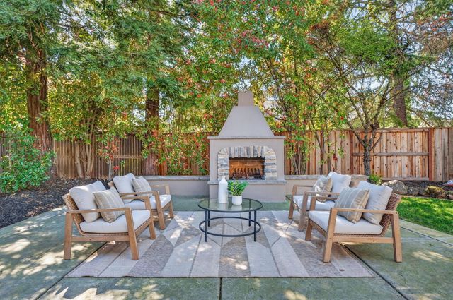 9416 Landsford Ct, Granite Bay, CA 95746