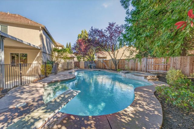 9416 Landsford Ct, Granite Bay, CA 95746