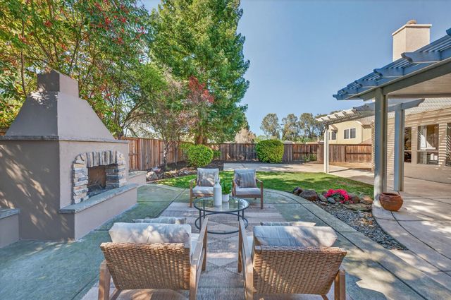 9416 Landsford Ct, Granite Bay, CA 95746