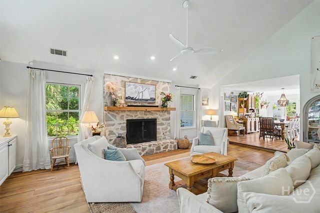 58 Honey Bee Road, Savannah, GA 31419