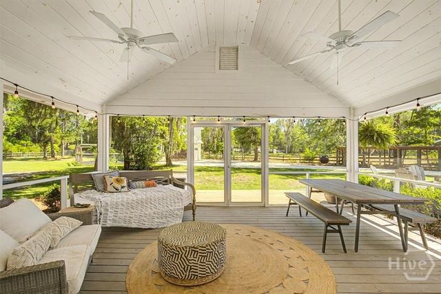 58 Honey Bee Road, Savannah, GA 31419