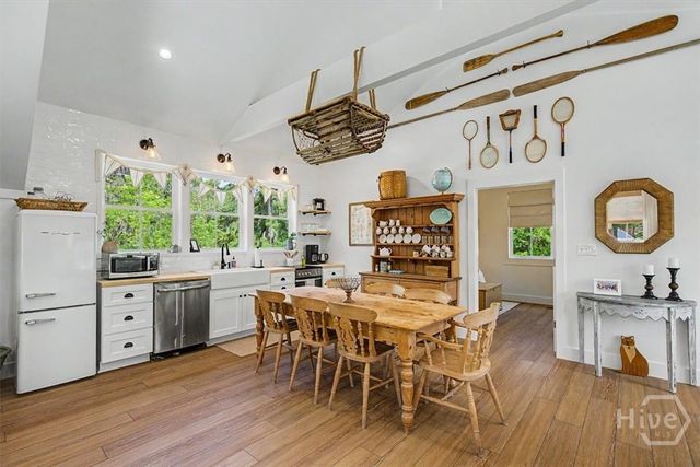 58 Honey Bee Road, Savannah, GA 31419