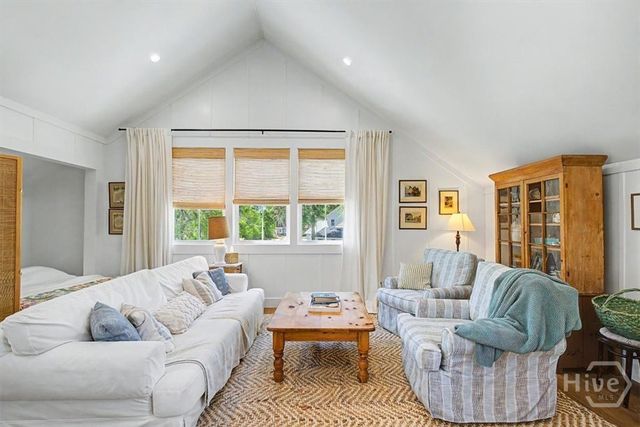 58 Honey Bee Road, Savannah, GA 31419
