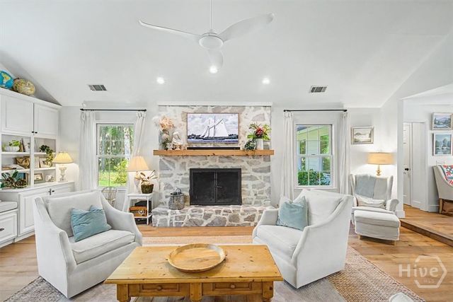 58 Honey Bee Road, Savannah, GA 31419