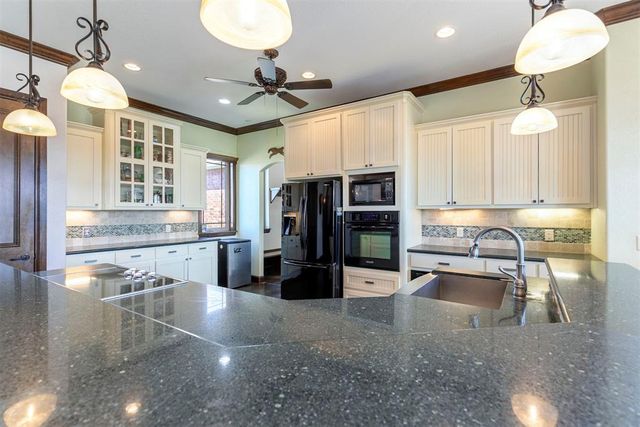 4200 Fox Croft Road, Norman, OK 73026
