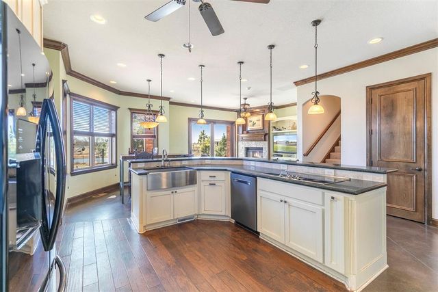 4200 Fox Croft Road, Norman, OK 73026