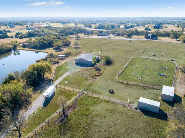 4200 Fox Croft Road, Norman, OK 73026