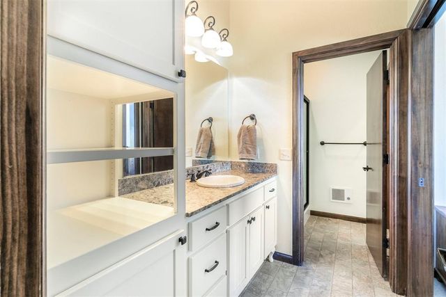 4200 Fox Croft Road, Norman, OK 73026