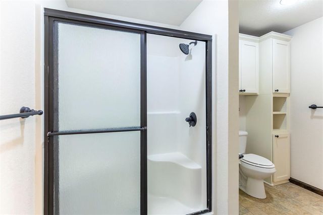 4200 Fox Croft Road, Norman, OK 73026