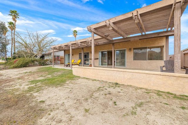 76887 Kentucky Avenue, Palm Desert, CA 92211