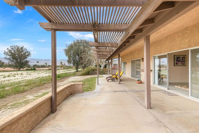 76887 Kentucky Avenue, Palm Desert, CA 92211