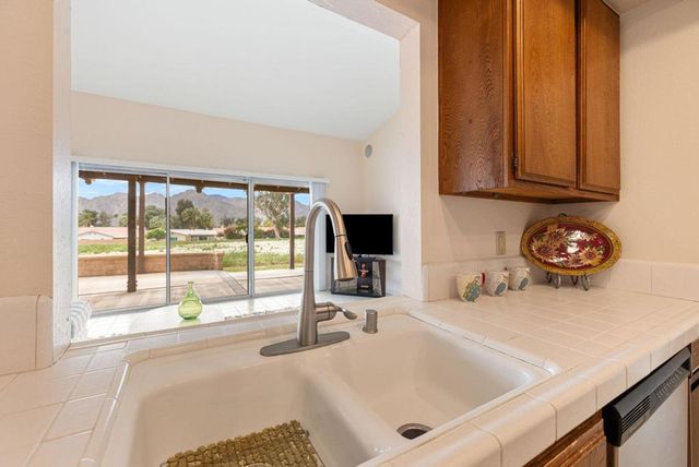 76887 Kentucky Avenue, Palm Desert, CA 92211