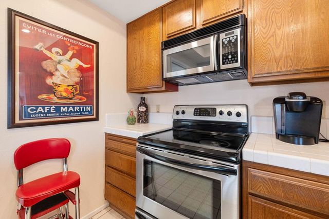 76887 Kentucky Avenue, Palm Desert, CA 92211