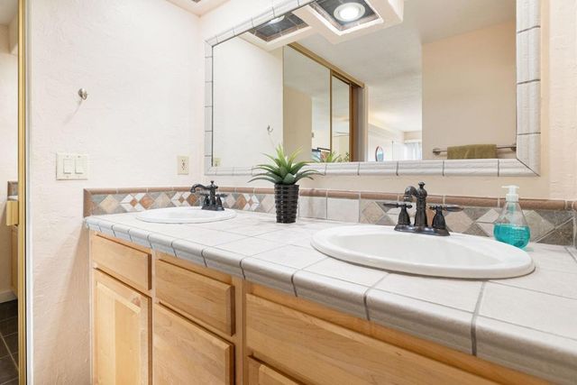 76887 Kentucky Avenue, Palm Desert, CA 92211