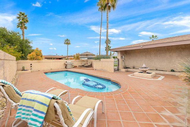 76887 Kentucky Avenue, Palm Desert, CA 92211