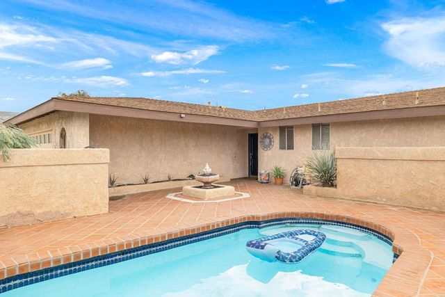 76887 Kentucky Avenue, Palm Desert, CA 92211