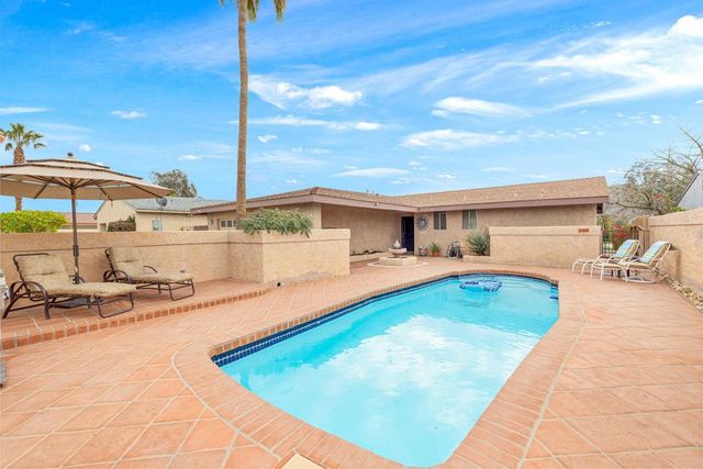 76887 Kentucky Avenue, Palm Desert, CA 92211