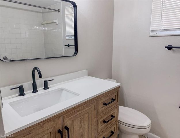3307 SE 15th PL 8, Cape Coral, FL 33904