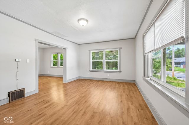 1611 Nichol Avenue, Anderson, IN 46016
