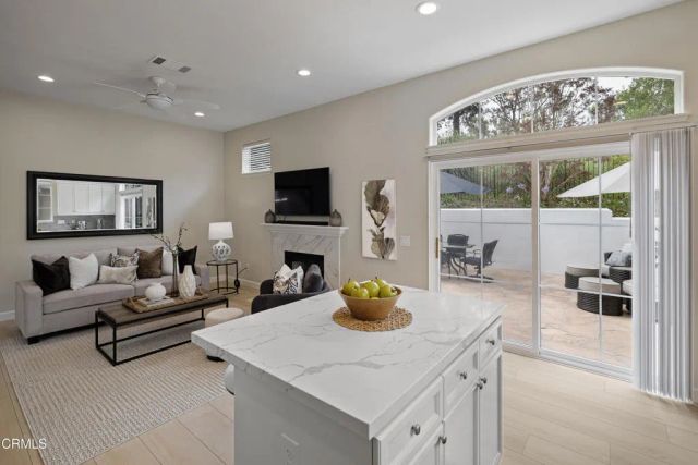 930 Corte Augusta, Camarillo, CA 93010