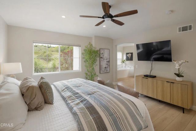 930 Corte Augusta, Camarillo, CA 93010