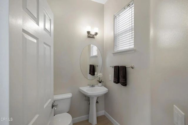 930 Corte Augusta, Camarillo, CA 93010
