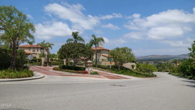 930 Corte Augusta, Camarillo, CA 93010