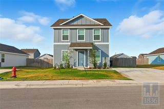 2213 Cyclone DR, Lockhart, TX 78644