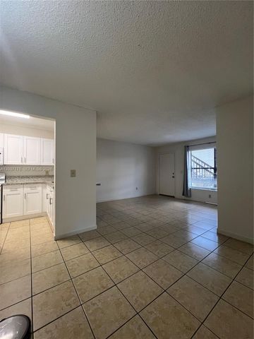 14861 SW 104th St 28-14, Miami, FL 33196