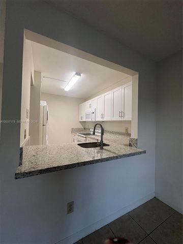 14861 SW 104th St 28-14, Miami, FL 33196