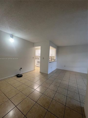 14861 SW 104th St 28-14, Miami, FL 33196