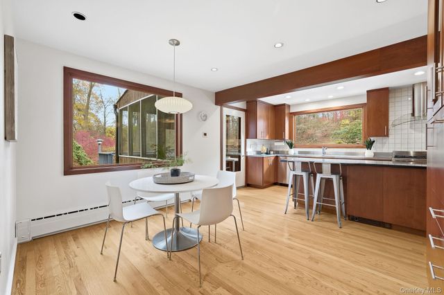 14 Valley Lane, Chappaqua, NY 10514