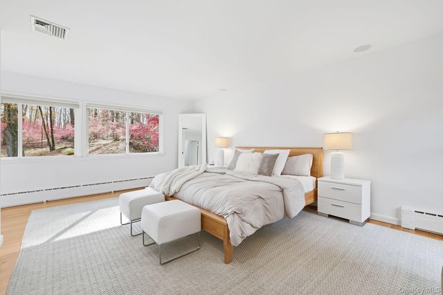 14 Valley Lane, Chappaqua, NY 10514