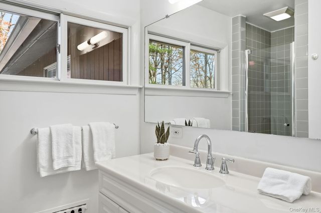 14 Valley Lane, Chappaqua, NY 10514