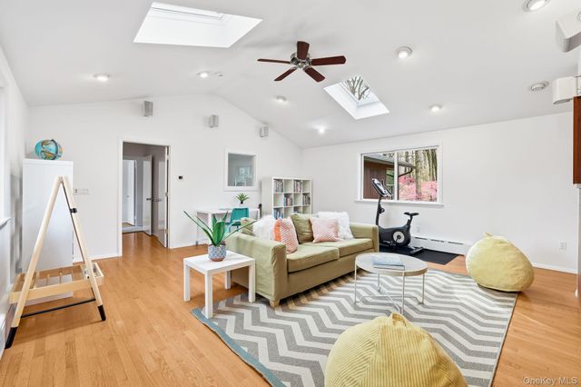 14 Valley Lane, Chappaqua, NY 10514