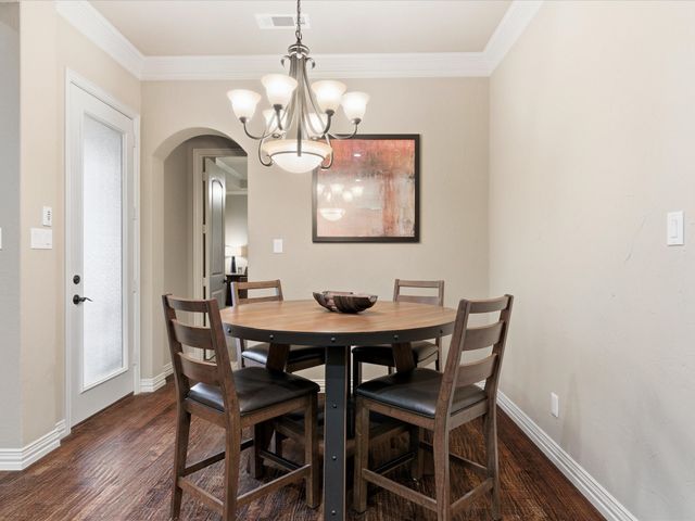 2115 N Hill Drive, Irving, TX 75038