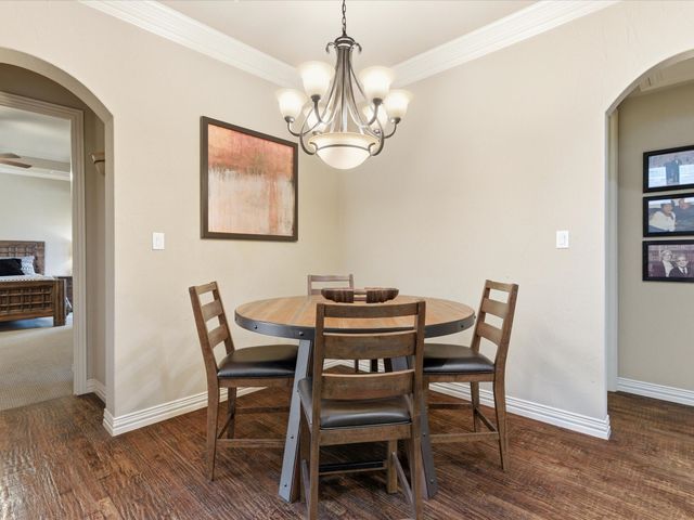 2115 N Hill Drive, Irving, TX 75038