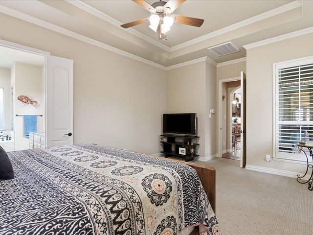 2115 N Hill Drive, Irving, TX 75038