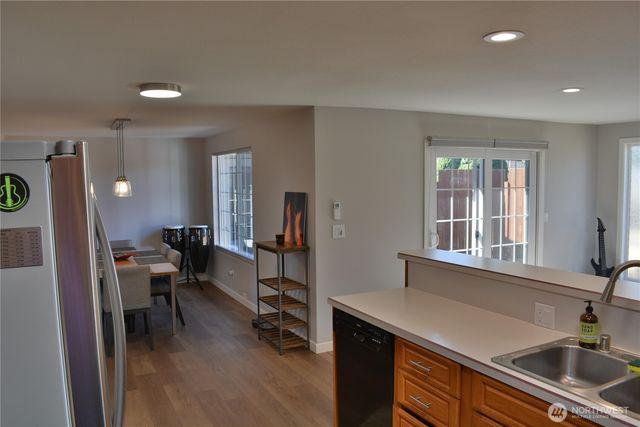 520 SW 4th Avenue SW, Oak Harbor, WA 98277