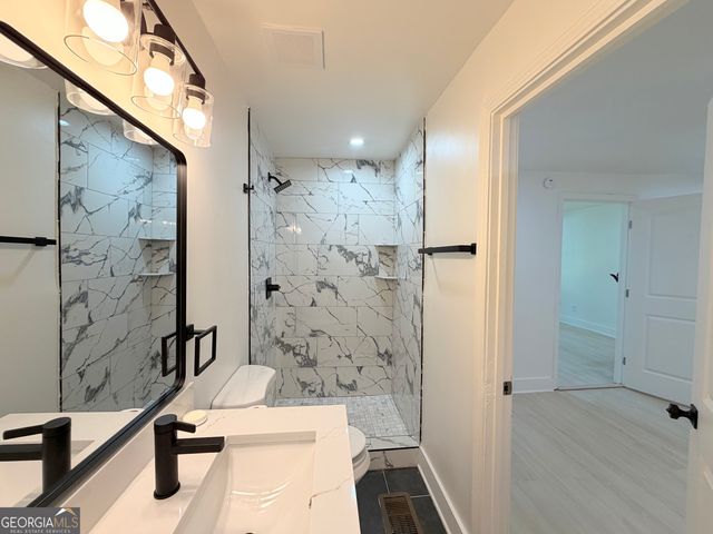 556 Church Street NW, Atlanta, GA 30318