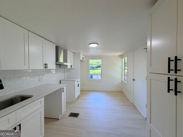 556 Church Street NW, Atlanta, GA 30318