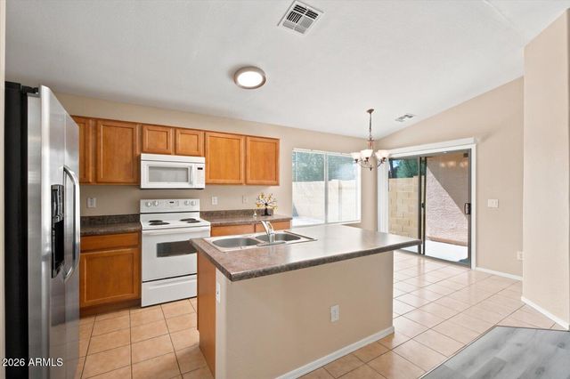 16620 S 48th Street 46, Phoenix, AZ 85048