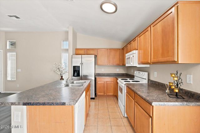 16620 S 48th Street 46, Phoenix, AZ 85048