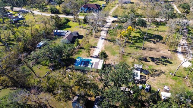 16507 Mill Drive, Rosharon, TX 77583