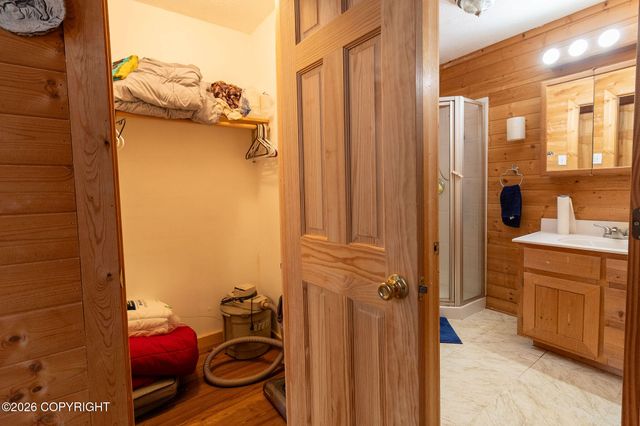 32530 Judan Road, Seward, AK 99664