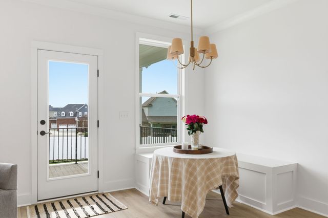 550 Snap Dragon Ln, Hendersonville, TN 37075