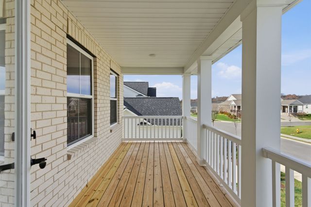 550 Snap Dragon Ln, Hendersonville, TN 37075