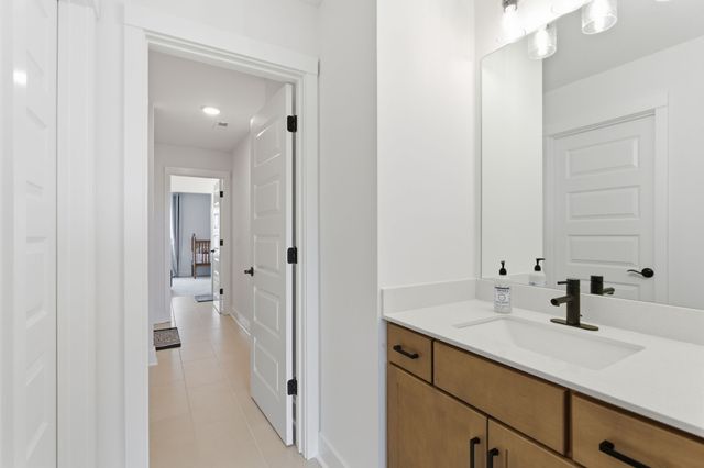 550 Snap Dragon Ln, Hendersonville, TN 37075